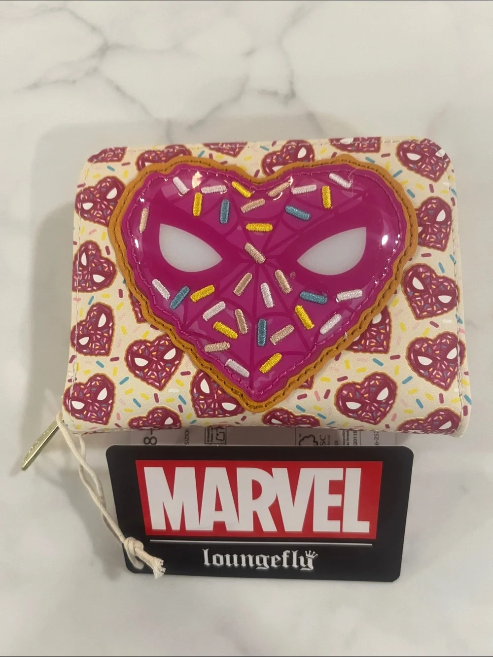 Marvel playful zip